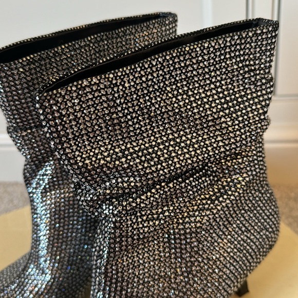 Open Edit Tilly Crystal Embellished Bootie in Silver Size 7.5 - Picture 11 of 13
